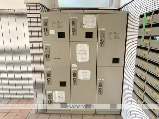 グレイスハイツ東中通の外観写真
