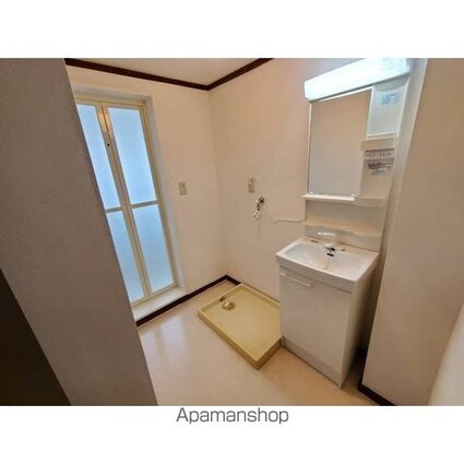 ヴィレッジ助戸[2LDK/55m2]の洗面所