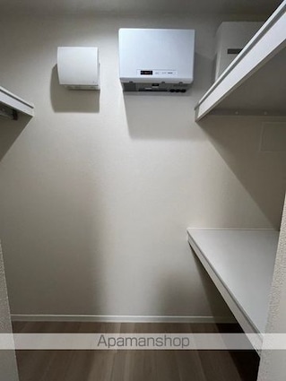 和歌山県和歌山市十三番丁[1LDK/49.5m2]の収納