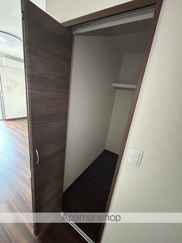 クレール 鴻島の内装写真