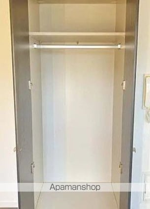 ファミールグラン銀座４丁目オーセンティア[2LDK/54.18m2]の収納