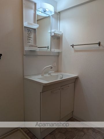 シャイン新西方の内装写真
