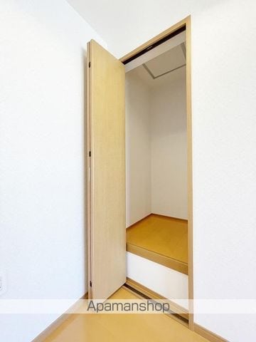 上地荘 3号棟の内装写真
