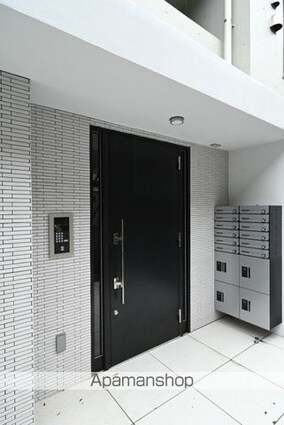 東京都中野区本町２丁目[1K/25.16m2]のエントランス