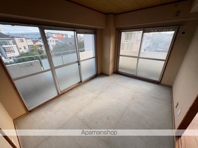 楽友コーポ3番館の内装写真