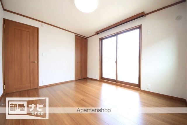 西石井戸建ての内装写真