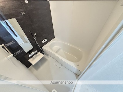 ブリリアントＹＮ[2LDK/47.94m2]のバス