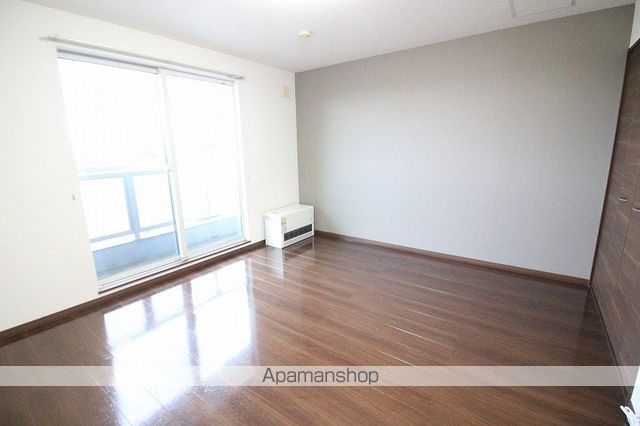 RESIDENCE U 駅前の内装写真