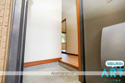 レプラコーン和泉Ｄ[3DK/56.93m2]の玄関