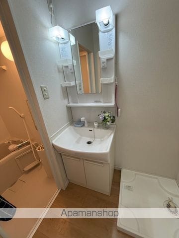 リエラ九工大前の内装写真