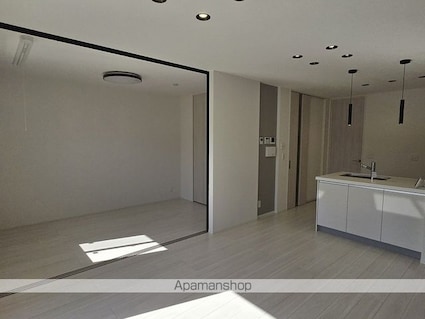 Ｄーｒｅｓｉｄｅｎｃｅ東川口Ｓ[2LDK/56.72m2]のリビング・居間