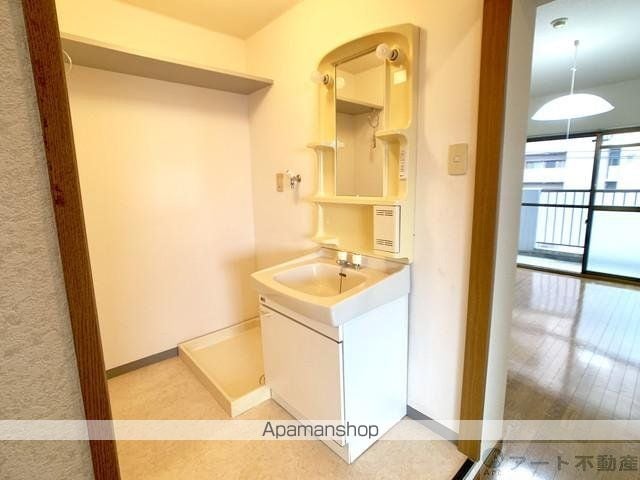コーポカワモト５[2DK/44.55m2]の玄関1
