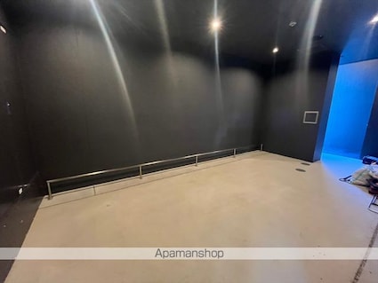 Ｔｈａｍｅｓ　ｇａｒｄｅｎ　ｐｌａｃｅ[1K/28.52m2]の外観5