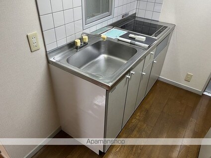 クリスタルコート[1R/27.3m2]のキッチン
