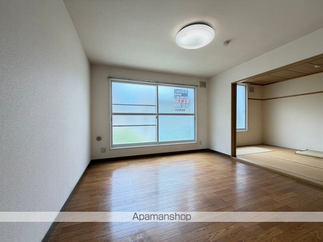 亀田本町桧荘の内装写真