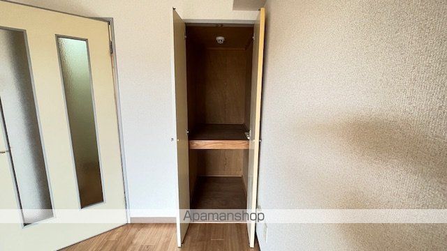 スカイコート宮崎IIの内装写真