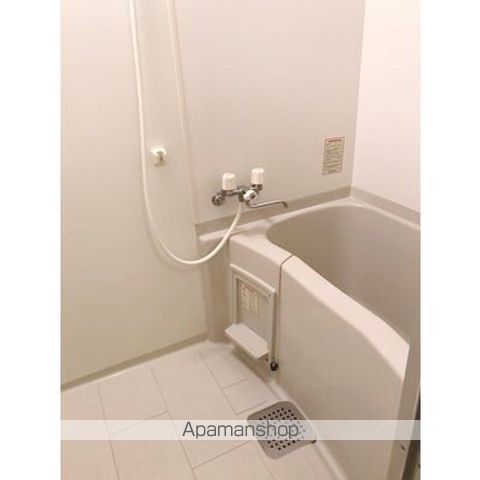 アンプルールフェールスリーズの内装写真