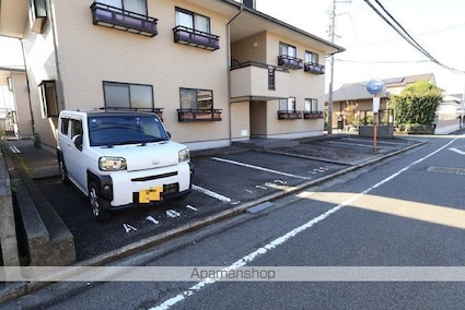 フォブール三好Ａ[3DK/58.38m2]の駐車場