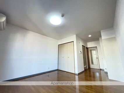 ヴェルヴィ豊岡[1R/24.66m2]の内装4