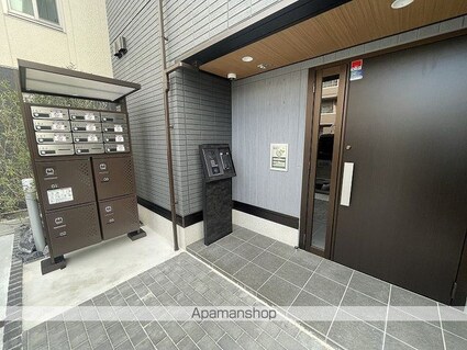 ＤーＲＯＯＭ銀杏町ＩＩ[1LDK/42.13m2]のエントランス