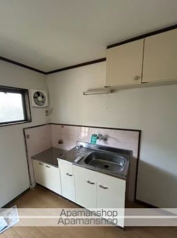 パトリエ新名爪の内装写真