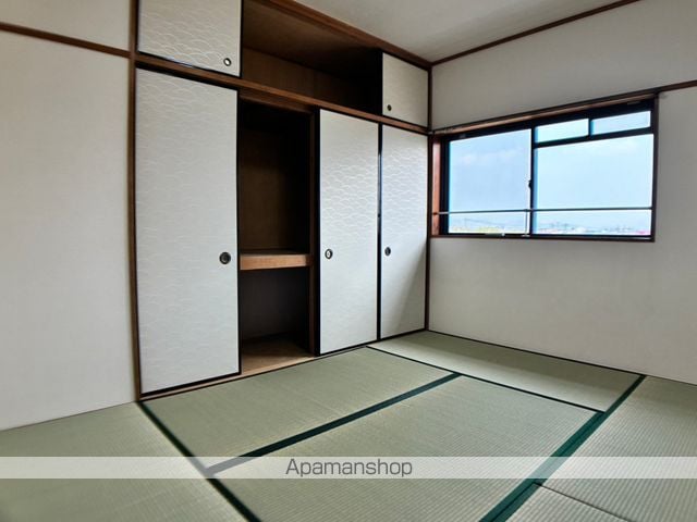 サニーコート朝宮の内装写真