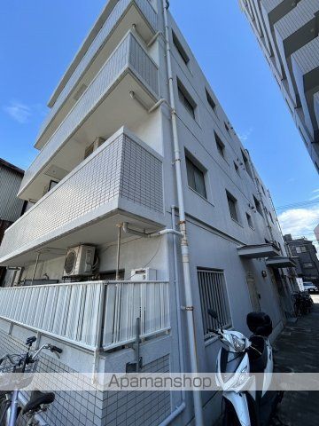 クイーンズ中広の外観写真