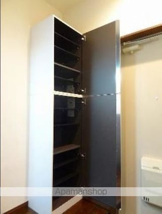 アメリカンリバティー若宮[1K/22.12m2]の収納