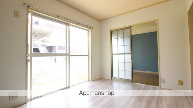 ヴィラージュ堀川A・B棟の内装写真