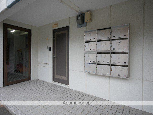 レスポールめぐみの玄関写真