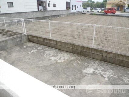 オレンジスクウェアー[3LDK/63.17m2]のバルコニー