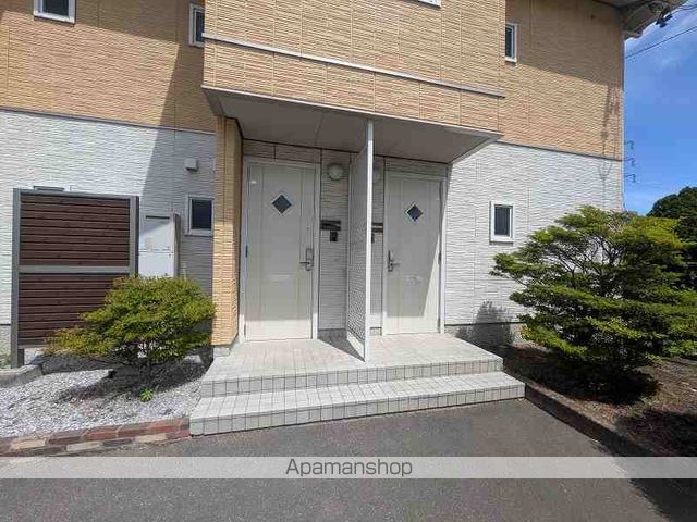 ラウレアの玄関写真