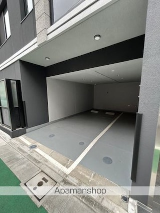 アジールコート後楽園[2LDK/42.32m2]の駐車場