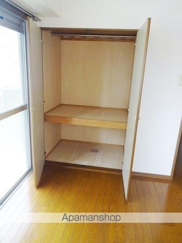 鹿児島市谷山線 荒田八幡駅 徒歩4分 5階建 築31年の内装写真