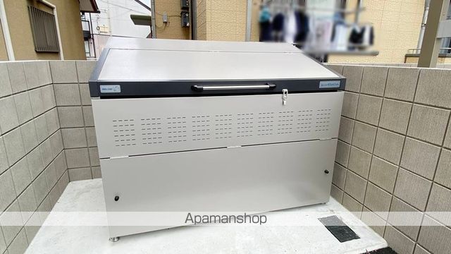 LUVERIAのその他写真