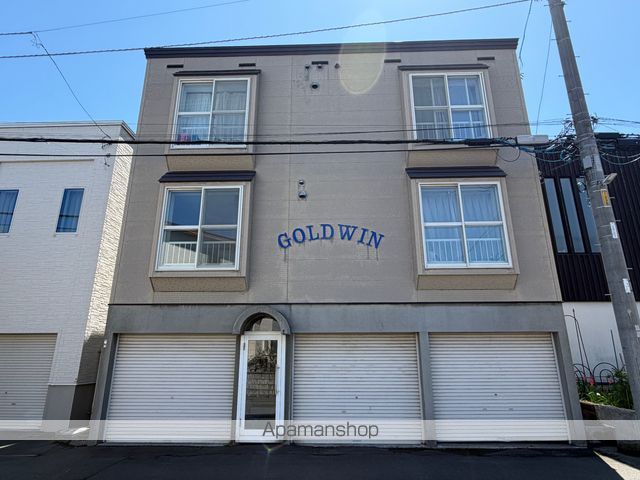 GOLD WINの外観写真