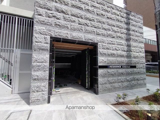 S−RESIDENCE江坂FOCALの玄関写真