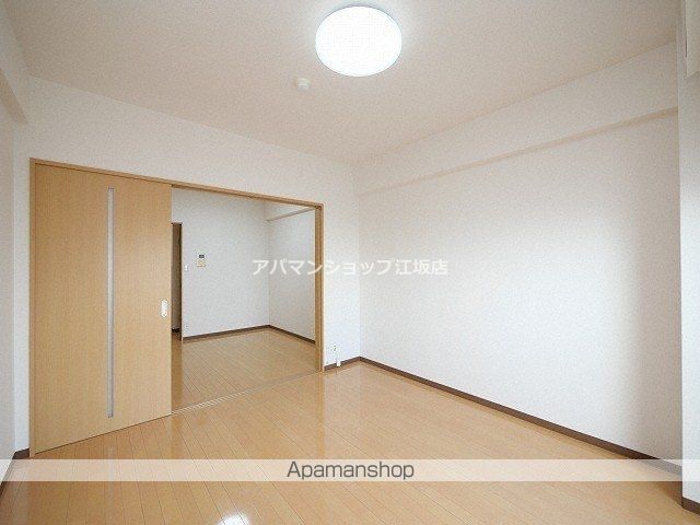 センターポイント吉志部の内装写真