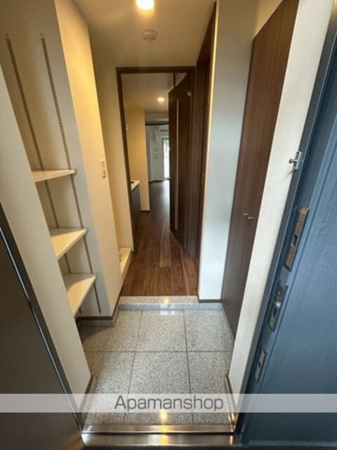 東京都新宿区山吹町[1LDK/40.66m2]の玄関