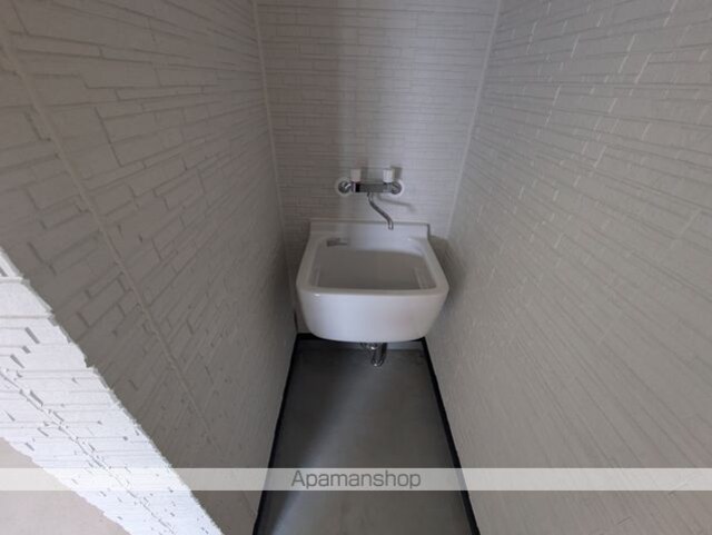 東京都立川市一番町２丁目[1LDK/68.64m2]の共用部2