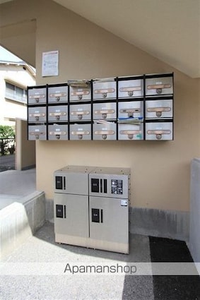 ゴーシハイツ[1LDK/42.6m2]の共用部1