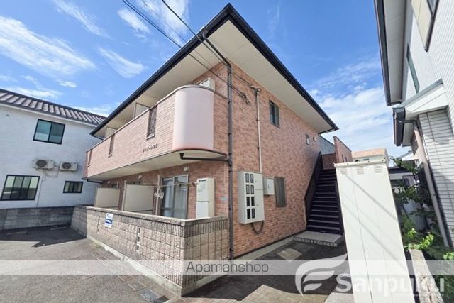 フォブールロゼの玄関写真