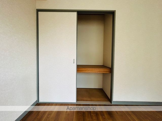 レジデンス美原B棟の内装写真