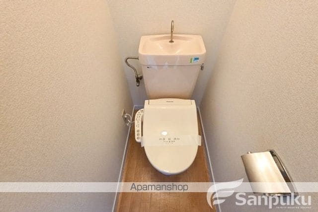 クレセントハイツの内装写真