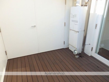 カスタリア市ヶ谷[1K/30.4m2]のバルコニー