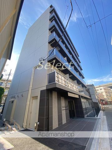 エストゥルース横浜吉野町IIの外観写真