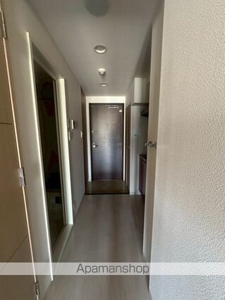 東京都中野区中野３丁目[1K/20.12m2]の玄関