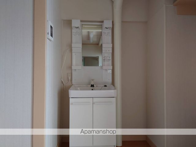ラピタ道上の内装写真
