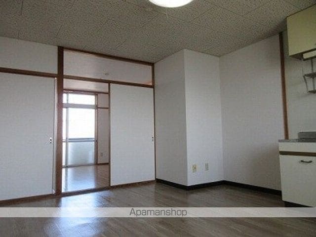 メゾン サンリフレッシュの内装写真