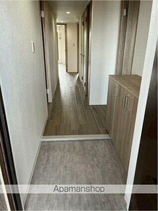 パーク・ノヴァ北小金[4LDK/86.05m2]の玄関